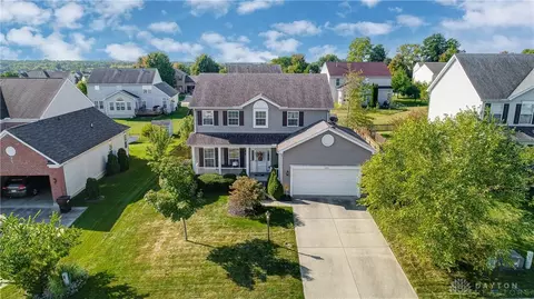 1421 Bareback Trl, Dayton, OH 45434