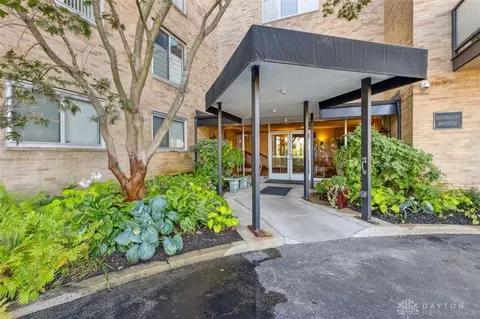 1617 E Mcmillan Ave #201, Cincinnati, OH 45206