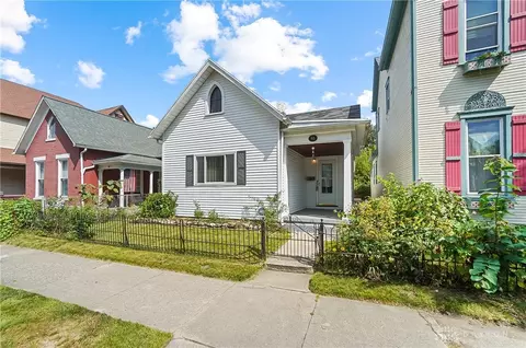 46 Perrine St, Dayton, OH 45410
