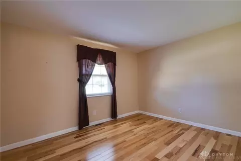 1370 Carrilon Woods Dr, Centerville, OH 45458 photo 35