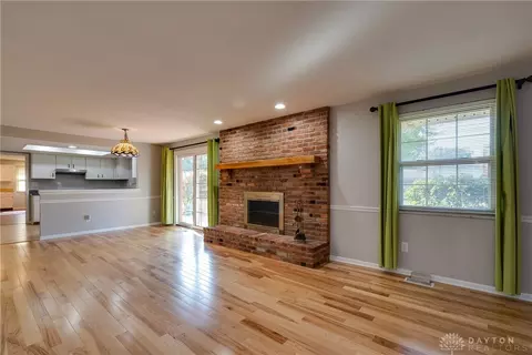 1370 Carrilon Woods Dr, Centerville, OH 45458 photo 20