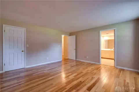 1370 Carrilon Woods Dr, Centerville, OH 45458 photo 30