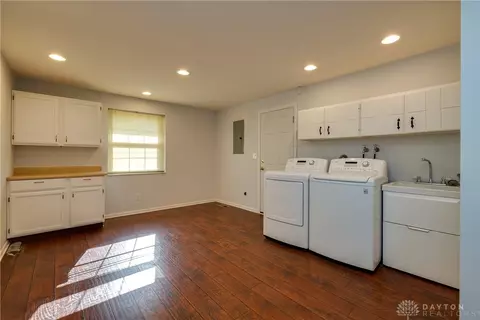 1370 Carrilon Woods Dr, Centerville, OH 45458 photo 22