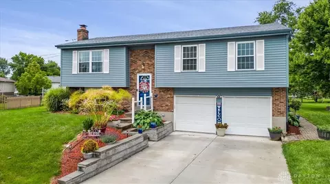 255 Clareknoll Ct, Cincinnati, OH 45238
