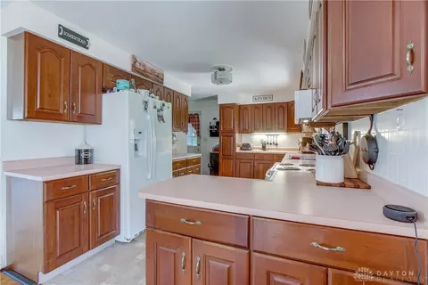 2451 Upper Valley Pike, Springfield, OH 45504 photo 31