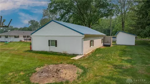 2451 Upper Valley Pike, Springfield, OH 45504 photo 13