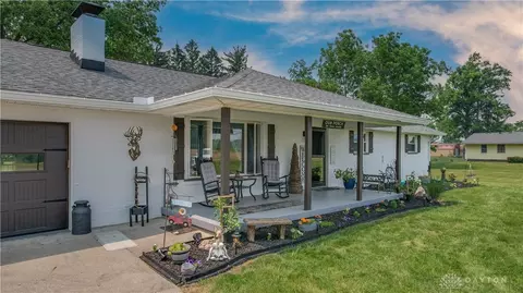 2451 Upper Valley Pike, Springfield, OH 45504 photo 4
