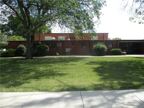 702 Albert St, Englewood, OH 45322