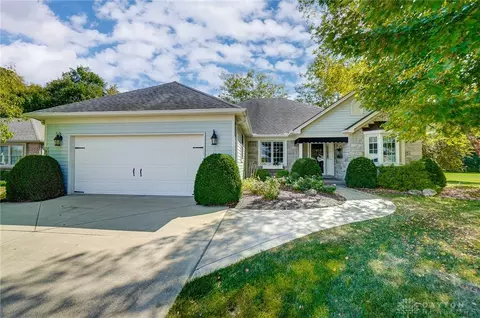 1361 Essex Ct, Troy, OH 45373