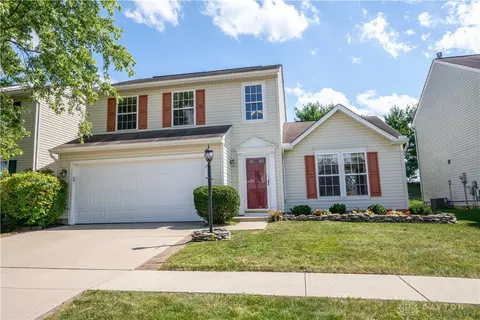 591 Indian Lake Dr, Maineville, OH 45039