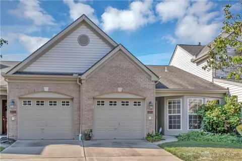 4165 Fieldsedge Dr, Mason, OH 45040