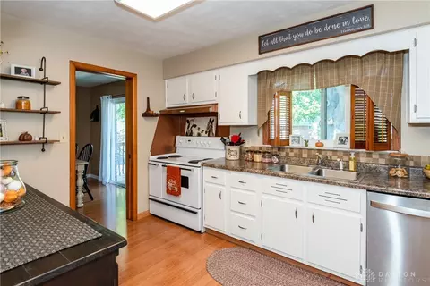 797 Lovetta Ave, Kettering, OH 45429 photo 15
