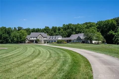 10610 Schlottman Rd, Loveland, OH 45140