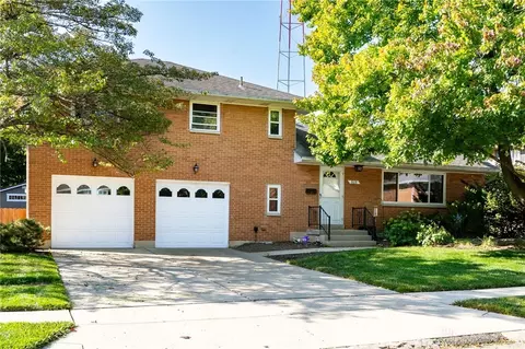 808 Lovetta Ave, Kettering, OH 45429 photo 9