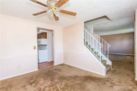2700 Edna Ln, Springfield, OH 45503 photo 12