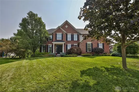 3866 Magma Ct, Mason, OH 45040