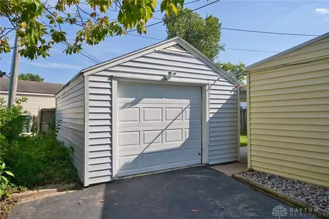 1914 Malcom Dr, Kettering, OH 45420 photo 37