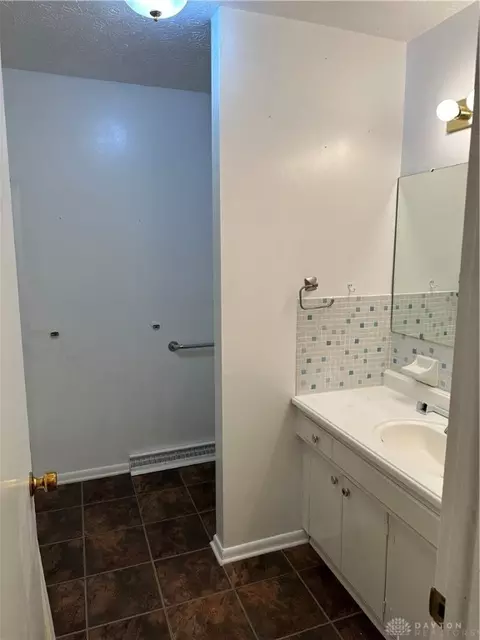 3577 Miller Rd, Springfield, OH 45502 photo 20