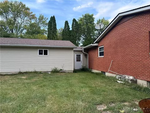 3577 Miller Rd, Springfield, OH 45502 photo 7