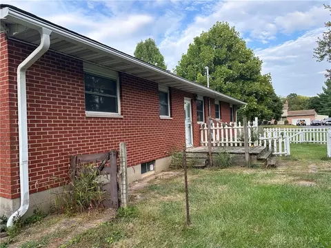 3577 Miller Rd, Springfield, OH 45502 photo 8