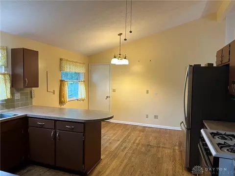 3577 Miller Rd, Springfield, OH 45502 photo 16