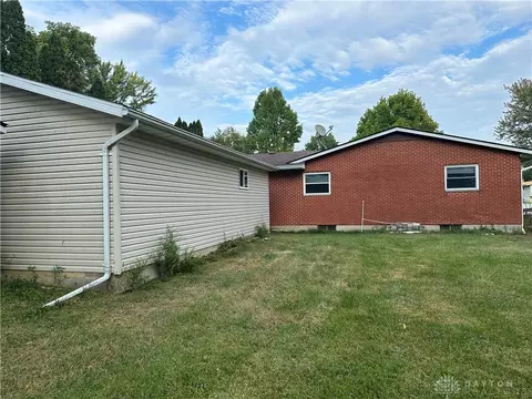 3577 Miller Rd, Springfield, OH 45502 photo 5