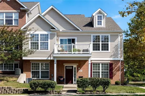2690 Gardenia Ave #5, Beavercreek, OH 45431
