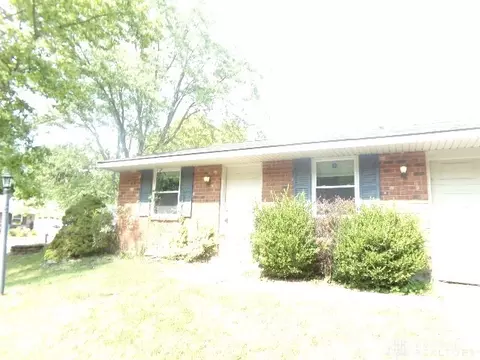 6690 Tabby Dr, Dayton, OH 45424