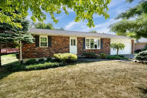 280 Nikki Ct, Carlisle, OH 45005