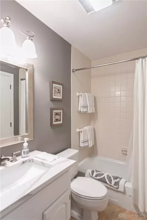 6101 Single Tree Ln, Centerville, OH 45459 photo 31