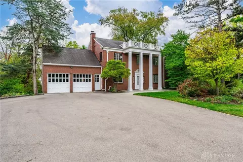 832 S Linden Ave, Miamisburg, OH 45342