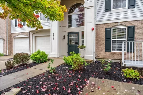 151 Logsby Pl #D, Milford, OH 45150