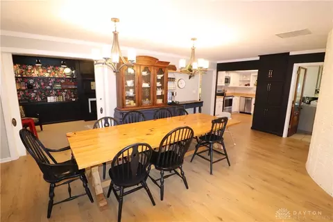 2349 Westlawn Dr, Kettering, OH 45440 photo 3