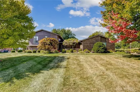 9087 S Normandy Ln, Washington Township, OH 45458