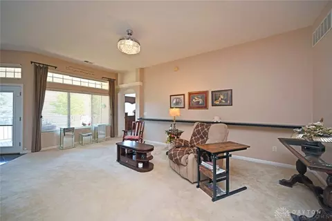 6740 Adena Cir, Maineville, OH 45039 photo 8