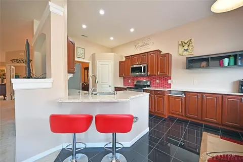 6740 Adena Cir, Maineville, OH 45039 photo 11