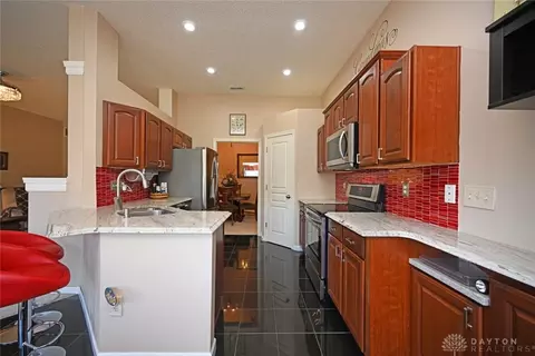 6740 Adena Cir, Maineville, OH 45039 photo 13