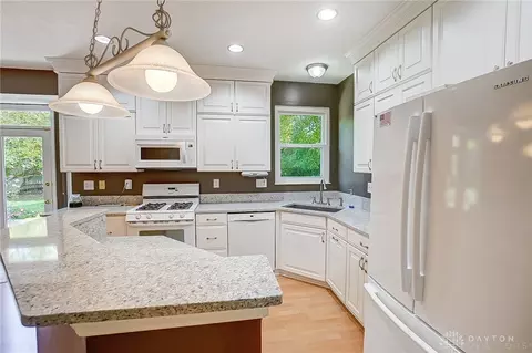 655 Springmill Dr, Springboro, OH 45066 photo 15