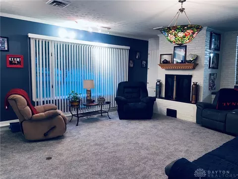 1609 Walnut Ter, Springfield, OH 45504 photo 12