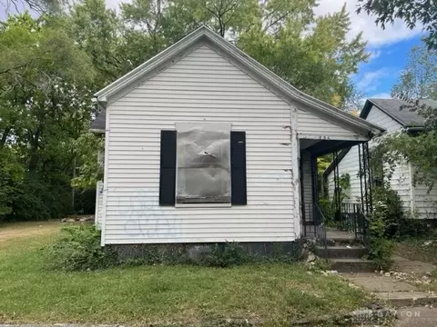 126 S Kilmer St, Dayton, OH 45417
