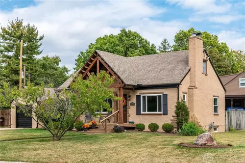 3910 Lefevre Dr, Kettering, OH 45429 photo 2
