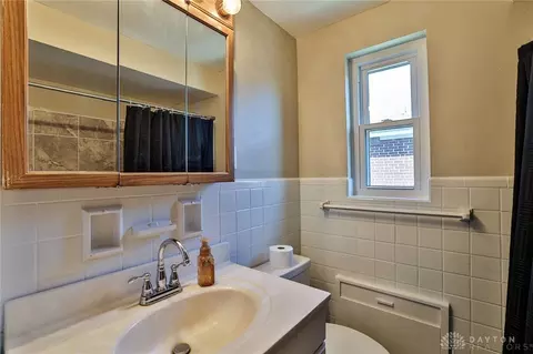 3903 E Gatewood Ln, Cincinnati, OH 45236 photo 13