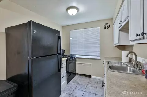 3903 E Gatewood Ln, Cincinnati, OH 45236 photo 9
