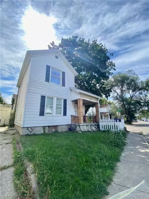 3302 E 5th St, Dayton, OH 45403