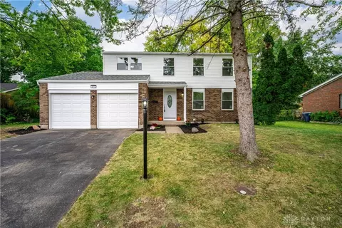 4172 Meadowsweet Dr, Dayton, OH 45424