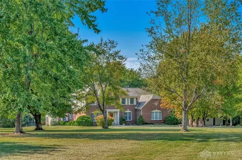 161 Mount Holly Rd, Amelia, OH 45102