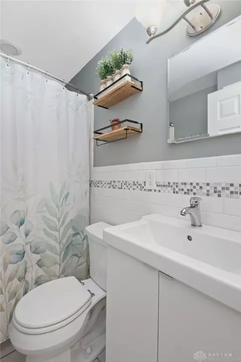 2421 Kellerman Ave, Cincinnati, OH 45237 photo 16