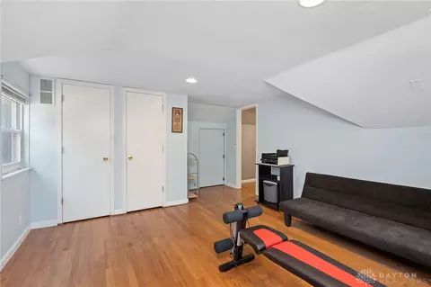 2421 Kellerman Ave, Cincinnati, OH 45237 photo 23