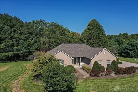 5526 Gard Rd, Waynesville, OH 45068