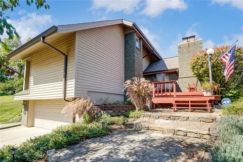 6185 Delcrest Ct, Fairfield, OH 45014